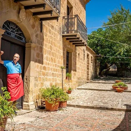 בית כפרי Casale Raino