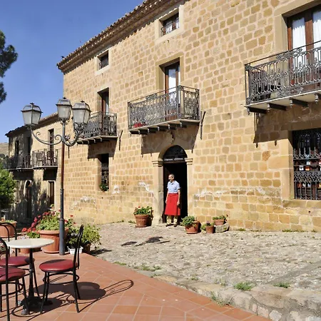 בית כפרי Casale Raino גנג'י