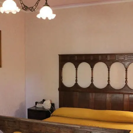 בית כפרי Casale Raino