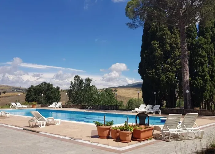 Casale Raino בית כפרי גנג'י