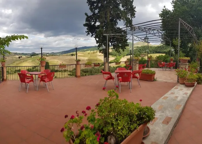 Casale Raino גנג'י