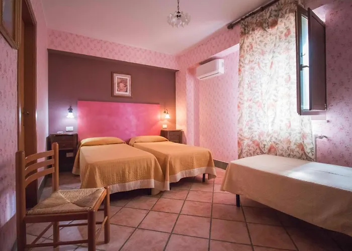 Casale Raino בית כפרי *