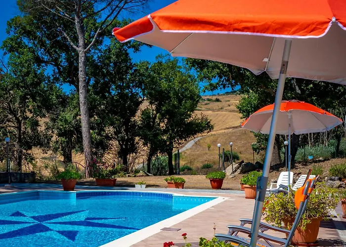 Casale Raino גנג'י