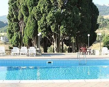 בית כפרי Casale Raino *